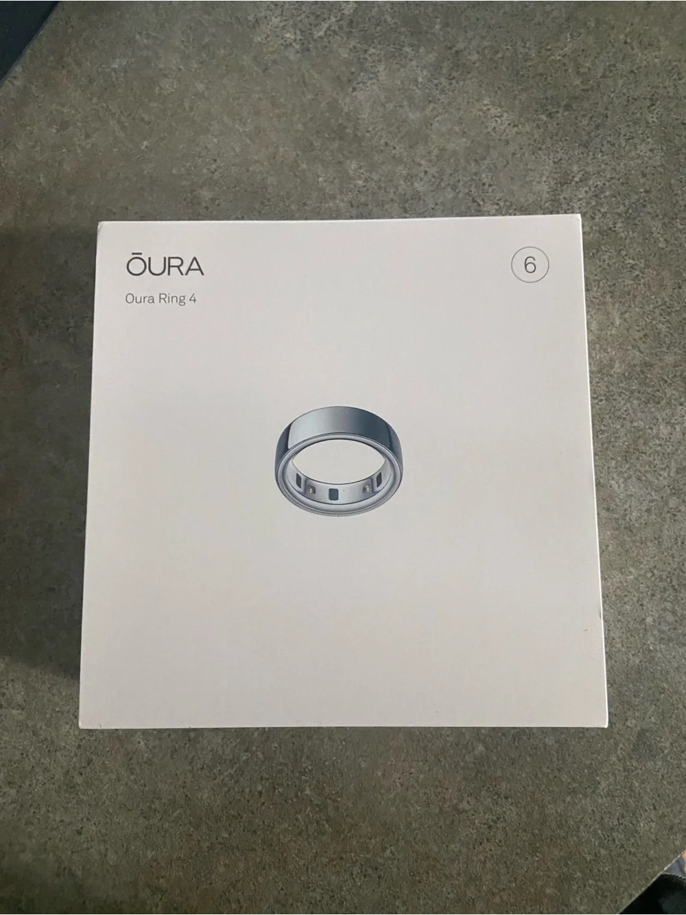 Oura Ring 4 Packaging — White with Silver Accents